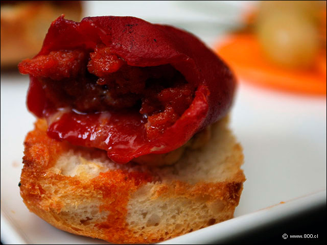 Pimientos de Piquillo rellenos de Sobrasada - Carrer Nou