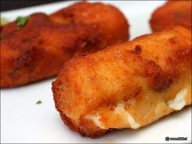 Croquetas de Bacalao - Carrer Nou