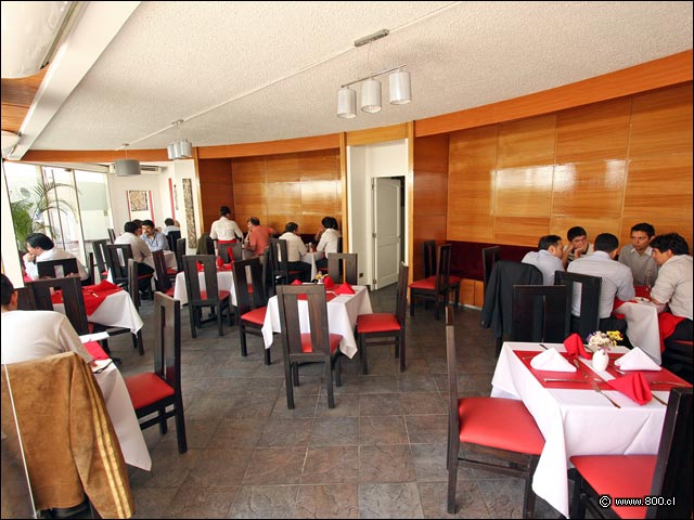 Comedor - Un Oasis Restaurant