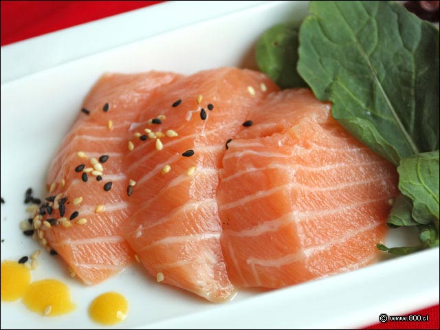 Sashimi de Salmn - Un Oasis Restaurant