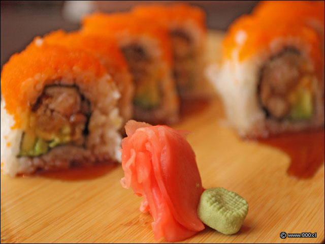 Jengibre y wasabi en California Bellavista Roll  - Zabo (Bellavista)