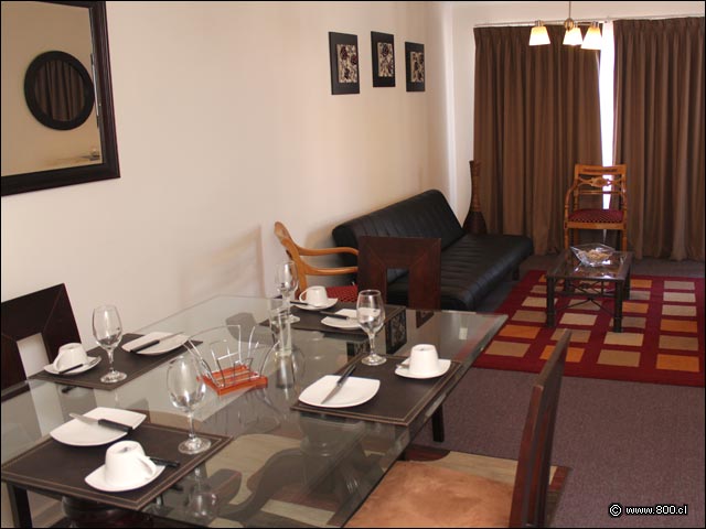 Comedor y living en Prince Apart Hotel - Prince Apart Hotel (Santiago)