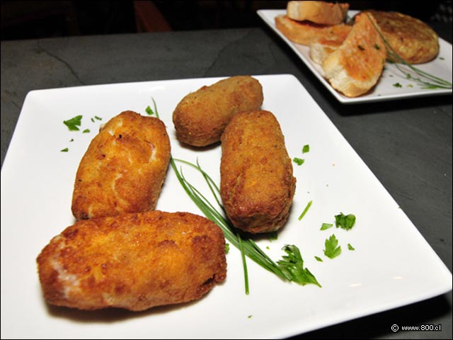 Croquetas de Berenjena e Ibrica - Carrer Nou