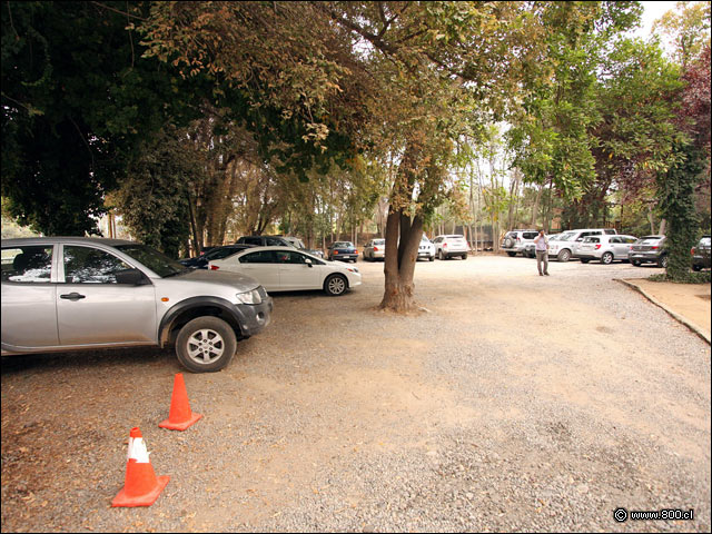 Vista general de los estacionamientos - Fogn Del Leador - Chicureo