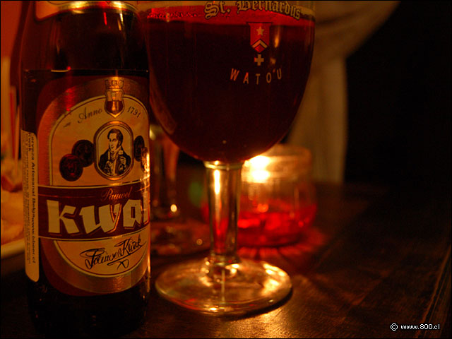 La Concistente Cerveza Kwak - Restobar Rubik