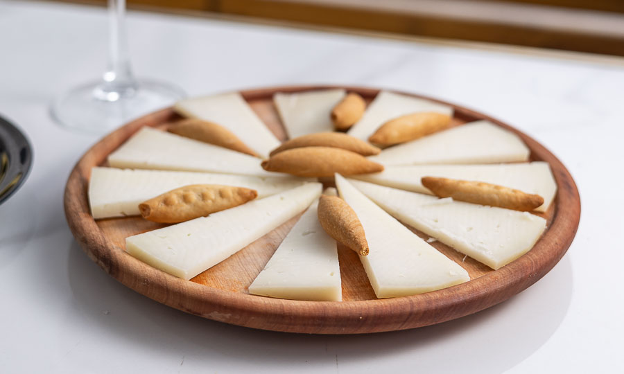 Queso de oveja tipo manchego - Musu - Casa Costanera