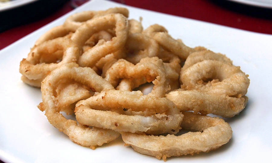 Calamares a la romana como ningunos - La Bodeguilla de Cristóbal