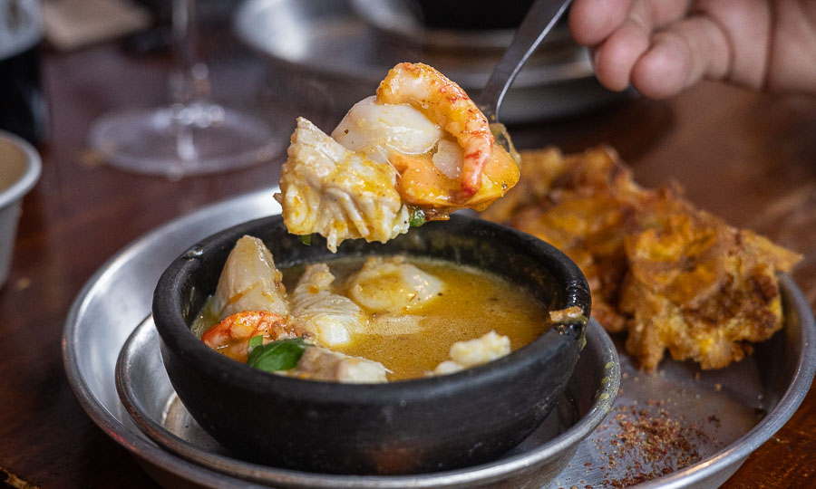 Ceviche caliente