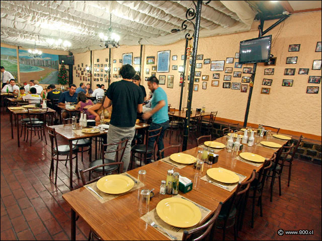 Comedor - La Uruguaya - Providencia