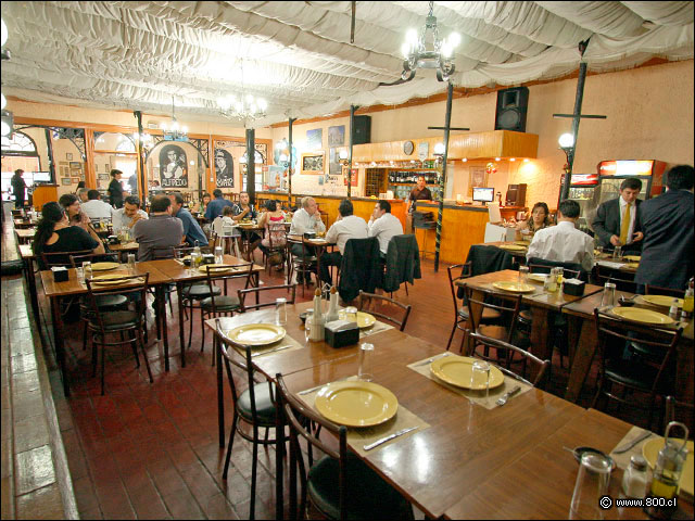 Comedor 2 - La Uruguaya - Providencia