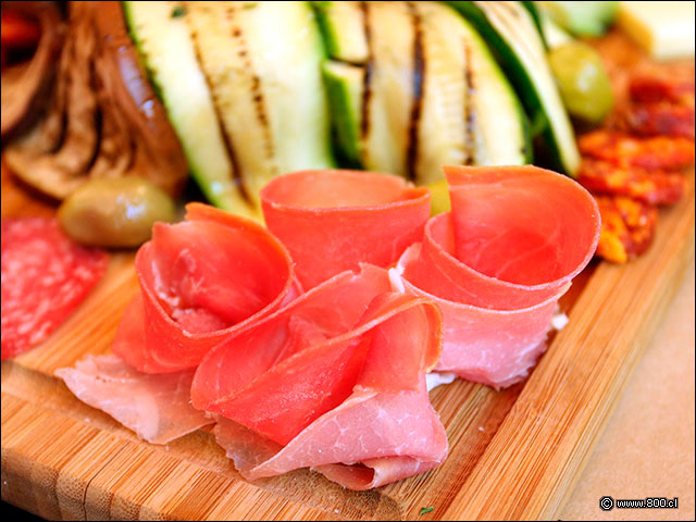 Detalle del Proscuitto en Tabla La Finestra - La Finestra Ristorante (Plaza uoa)