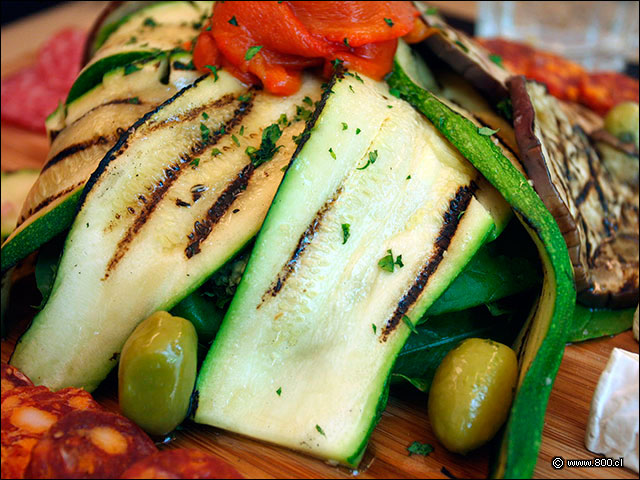 El Zucchini grillado en la Tabla La Finestra - La Finestra Ristorante (Plaza uoa)