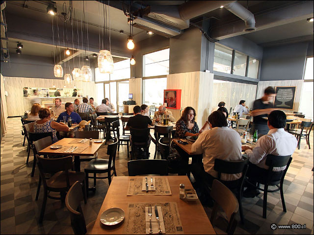 Vista general interior - Le Fournil (Manuel Montt)