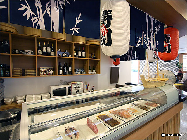 Detalle de la barra de sashimi