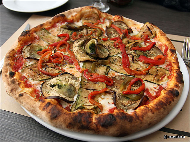 Pizza Vegetariana - La Fabbrica - Plaza Egaa - La Reina