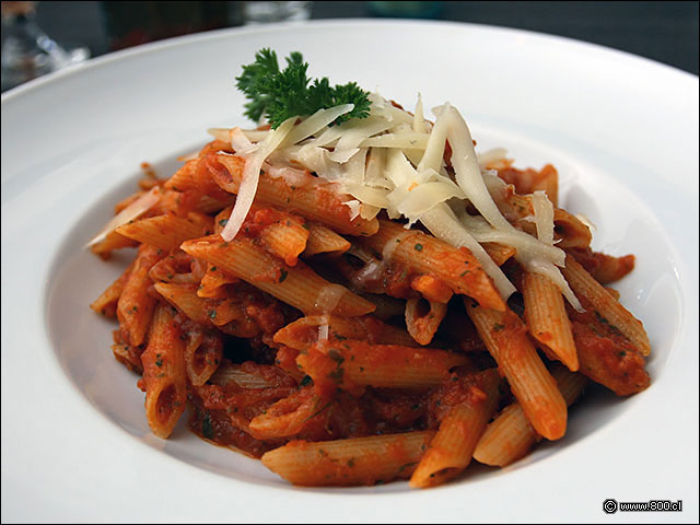 Penne alla amatriciana  - La Fabbrica - Plaza Egaa - La Reina