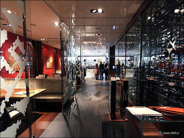 Vista del pasillo de acceso al restaurante desde el interior del hotel - Catae - Renaissance