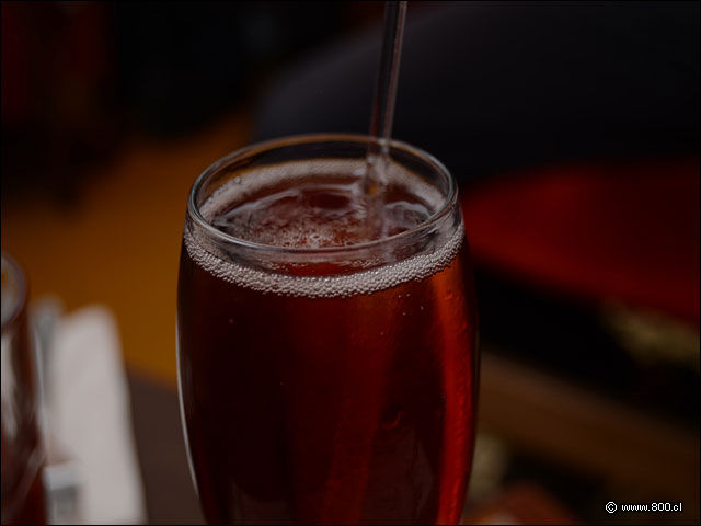 Kir Royal 2 - Bajo Llave