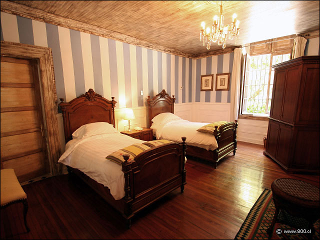 Clsico dormitorio, de dos camas - Hotel Casa Silva (San Fernando)