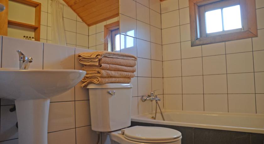  - Palafito Azul Apart Hotel (Castro)