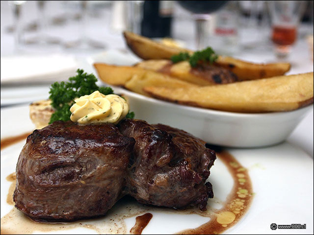 Bife Chorizo Caf� de Par�s - Brasserie Petanque (Bellavista)