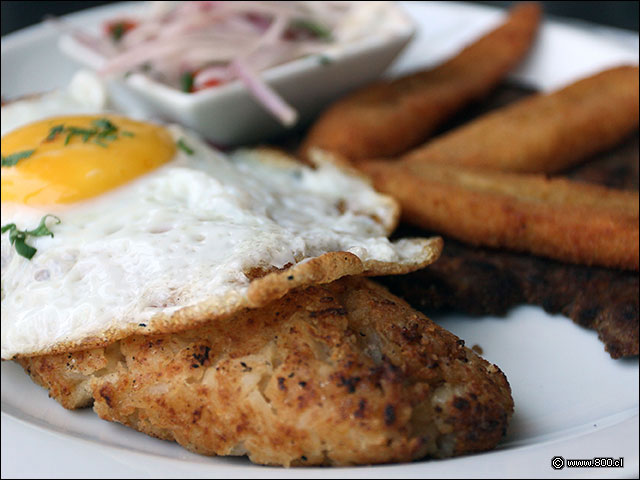 Croqueta de arroz con frijoles en Tacu Tacu con Sbana - Cocoa 2023 - La Dehesa