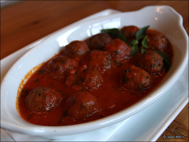 Albndigas de res en salsa de tomate - Trattoria Rita - Parque Arauco