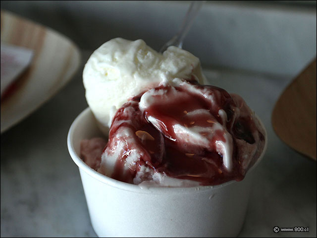 Helado de Toldo Azul en vasito