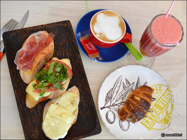 Desayuno Quiltro - Quiltro