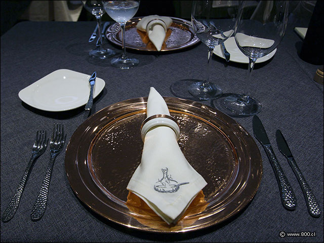 Postura de mesa - Terran�e (Hotel Intercontinental)