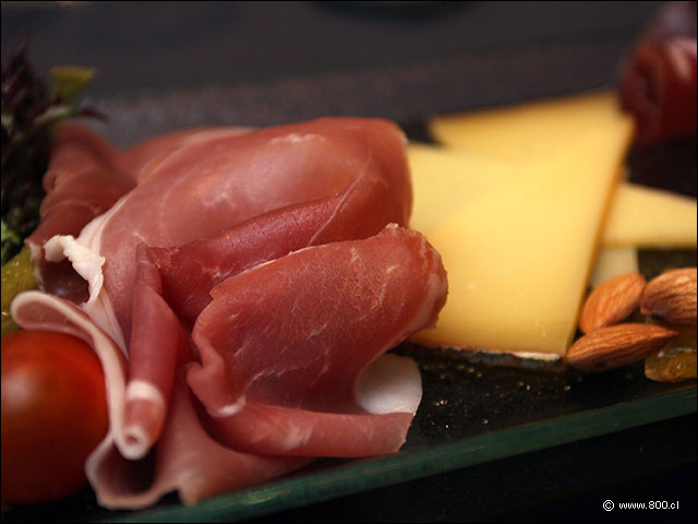 Jam�n curado - Paul Restaurante (Parque Arauco)