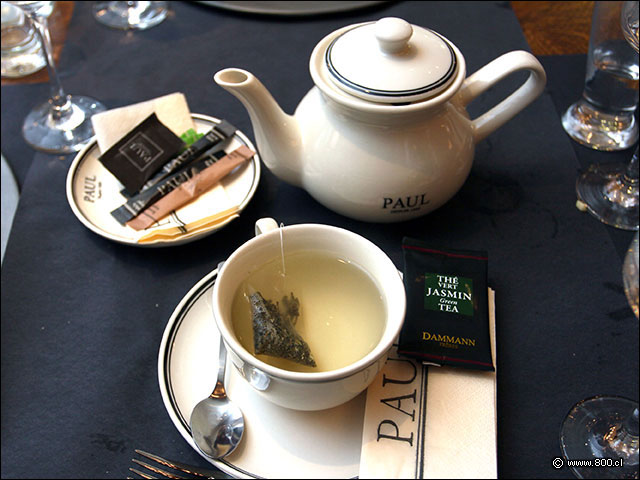 Infusi�n - Paul Restaurante (Parque Arauco)