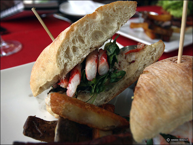 Patas de centolla en este elegante s�ndwich de Bautista Gourmet - Bautista Gourmet