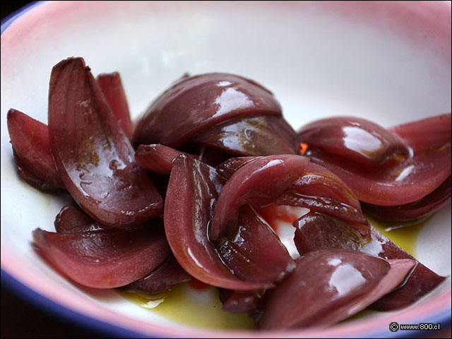 Cebollas en escabeche caseras - Bistr Castillo Rojo (ex Cabildo)