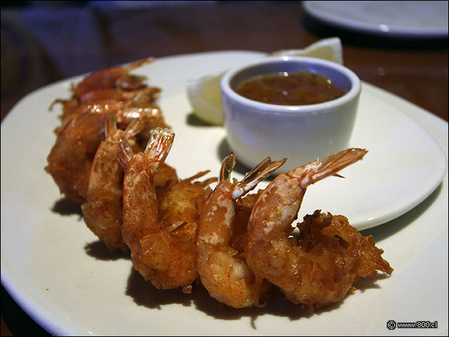 Camarones empanizados en Coco - Outback (Mall Vivo Los Trapenses)