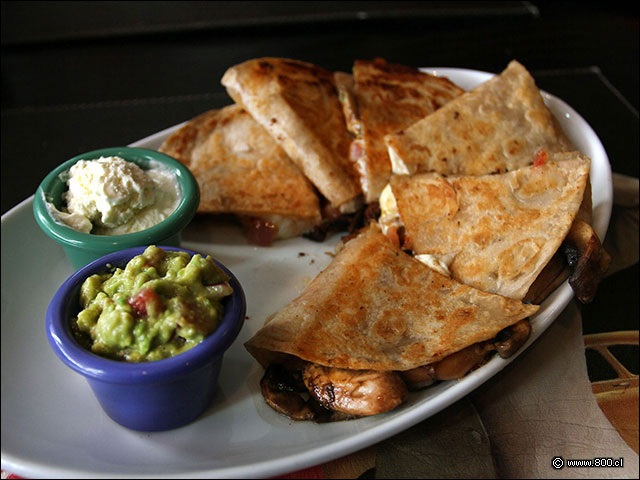 Classic Cheese Quesadilla en Jimmy's - Jimmy�s