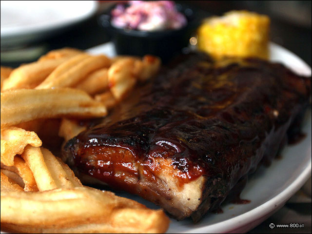 Suave adobo para estas Classic Babyback Rib de Jimmy's - Jimmy�s