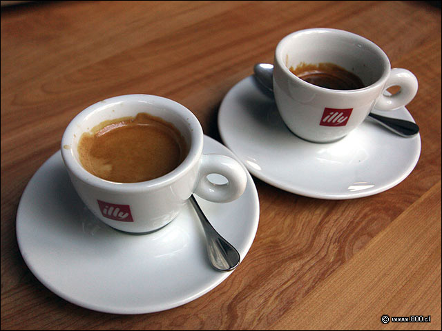 Caf y ristretto Illy - Cvico (Las Condes)