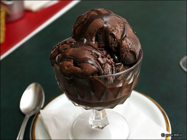 Copa de Helado de Chocolate - La Bodeguilla de Cristbal