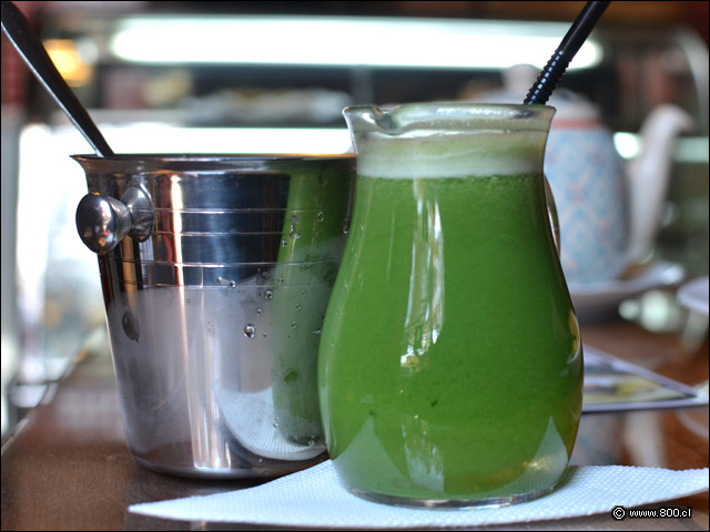 Jugos Verdes Detox en Café Barrio Club Social - Caf Barrio Club Social