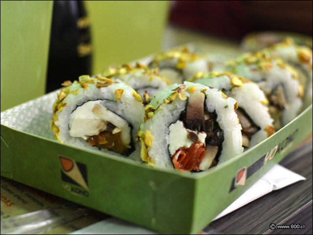 Ricos Veggie Roll con Pistacho en Yokono Providencia - Yokono (Los Leones)