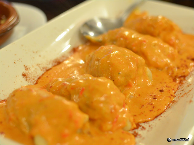 Pimientos del Piquillo rellenos de Bacalao - Taberna Andaluza Crdoba