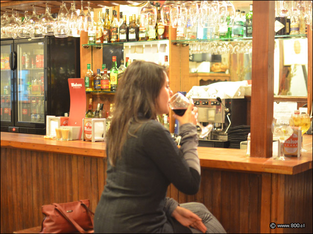 La acogedora Barra de Taberna Andaluza Córdoba - Taberna Andaluza Crdoba