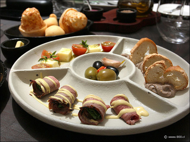 Antipasto de cortesa en Rubaiyat - Rubaiyat