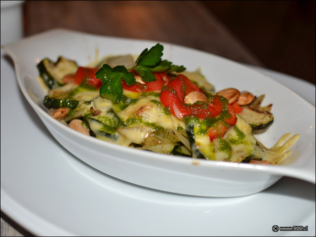 Verduras Asadas con Queso Fundido en Barandales - Barandales