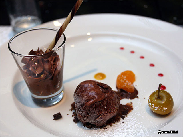 Degustacin de postres de chocolate - The Garden