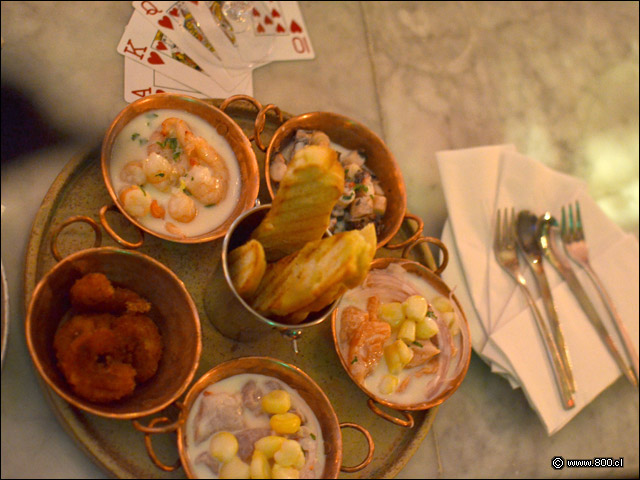 Tabla de Mar en Red Luxury Bar