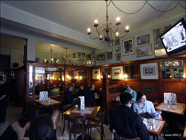 El afrancesado saln interior del Normandie en Providencia - Normandie Restaurant