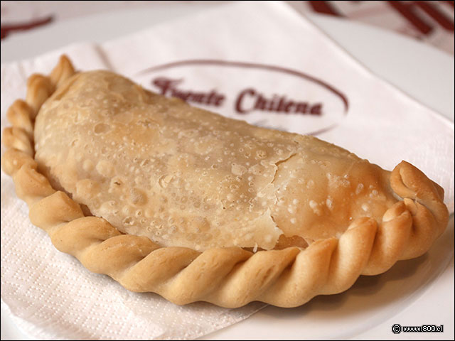 Empanada de queso frita - Fuente Chilena - Pedro de Valdivia