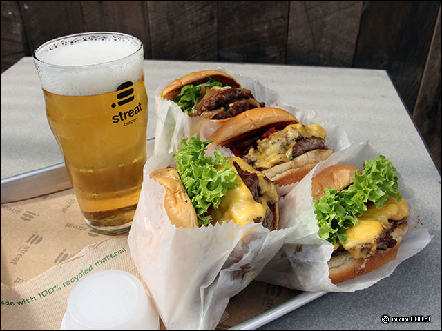 Formato y sabor gringo en las hamburguesas de Streat Burger - Streat Burger -  Isidora